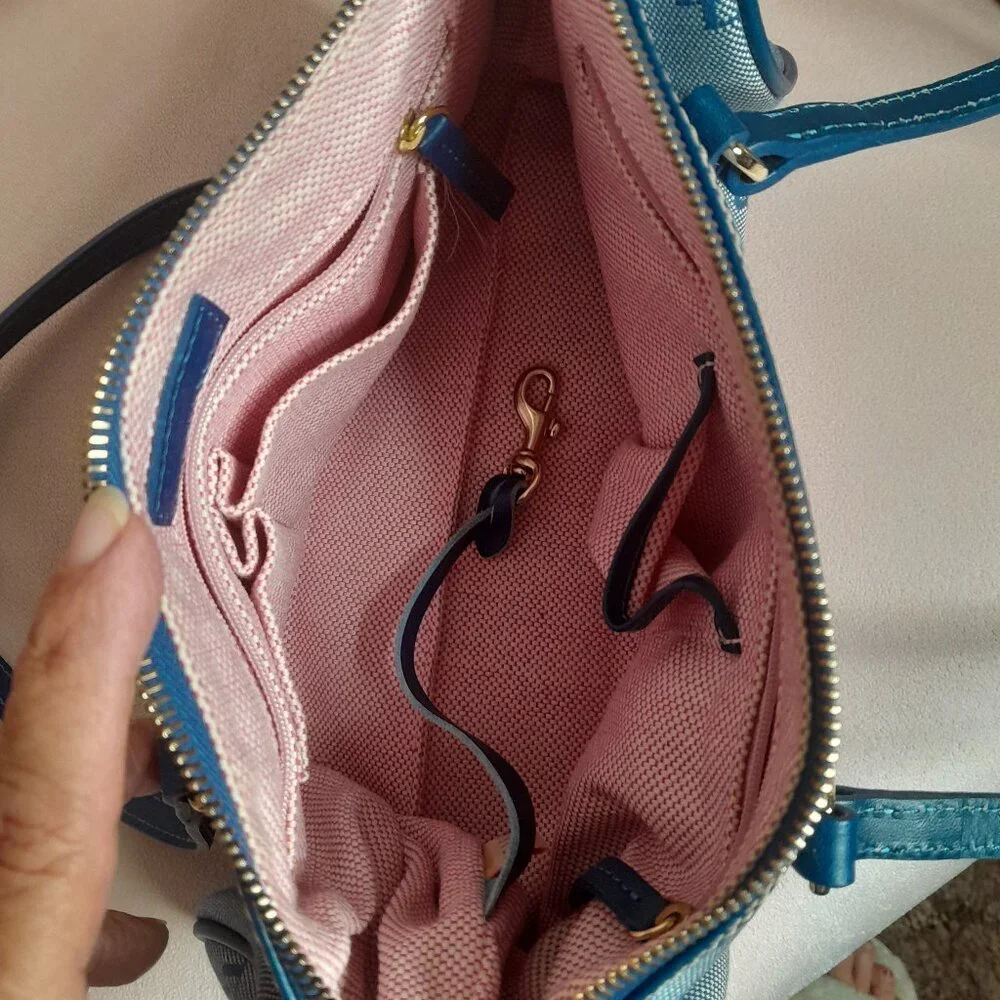 Dooney & Bourke Signature Canvas DB Monogram Small Barrel Shoulder Bag Blue - Picture 3 of 10